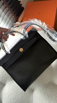 Hermes Herbag 31 size
