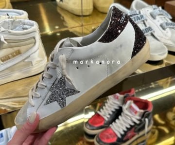 Golden Goose Sneakers
